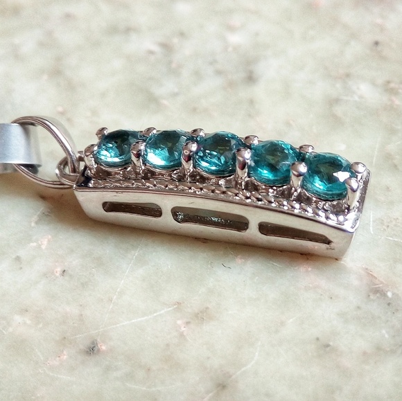 Jewelry - Genuine Orissa Kyanite Pendant
